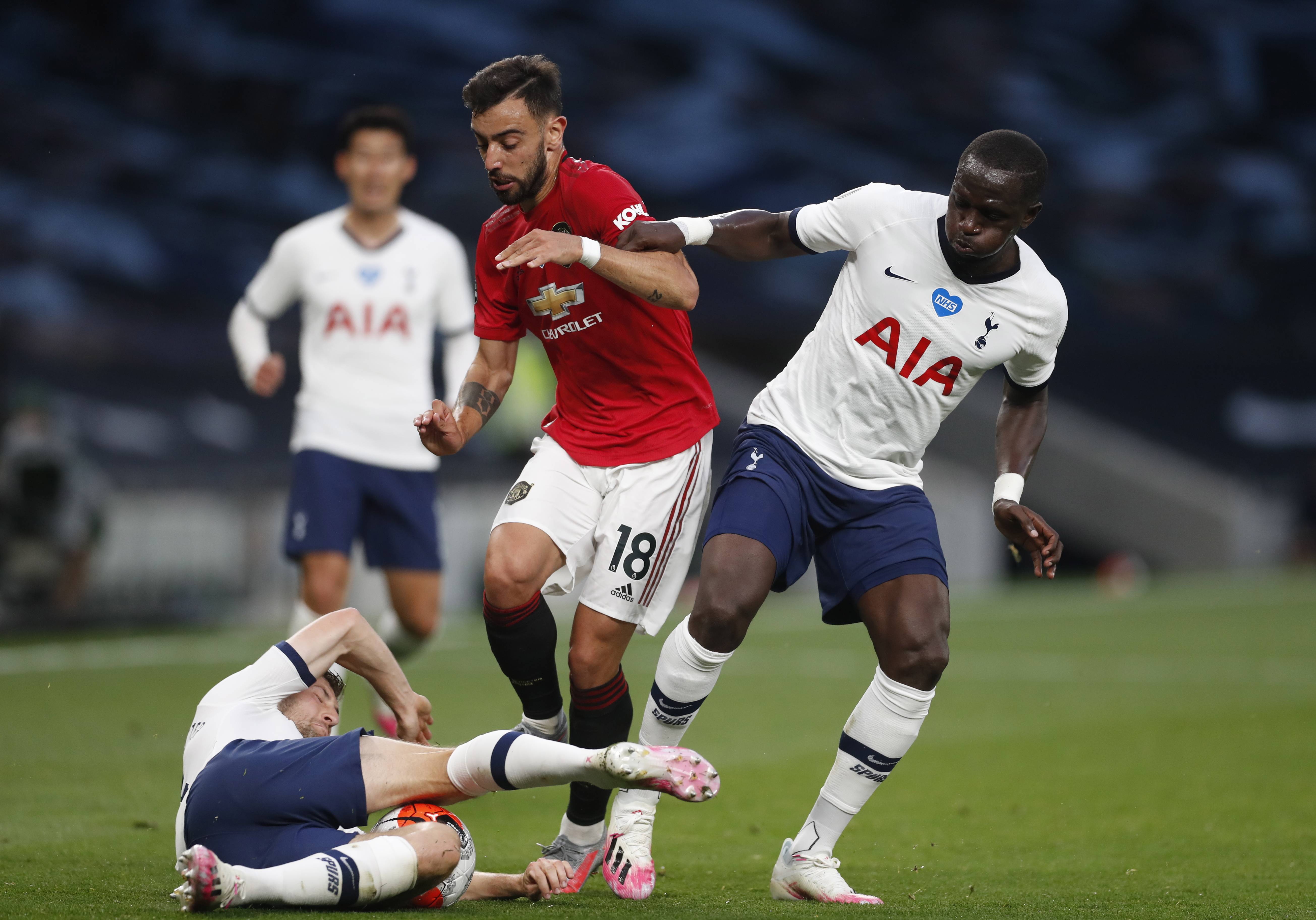 中超三强亚 中超三强亚